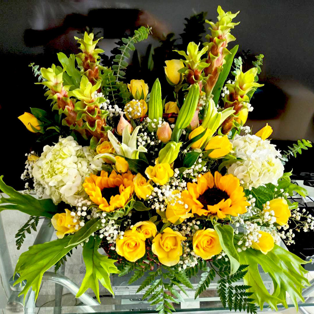 Flower Arrangement in Basket Delivery in Koh samui Thailand by professional team local florist shop